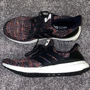 Multicolor adidas ultraboost! 😍